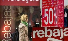 ¿Cómo crear un escaparate de rebajas más atractivo?