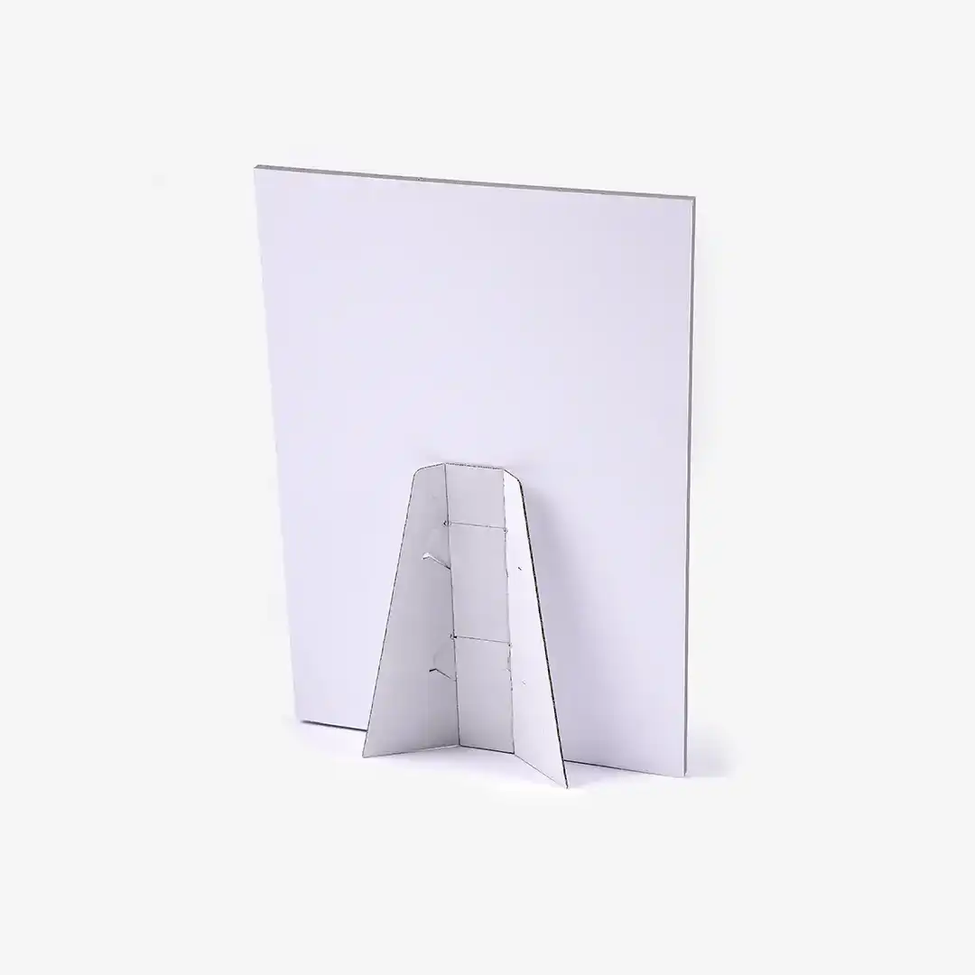 carton pluma peana 75 1.webp