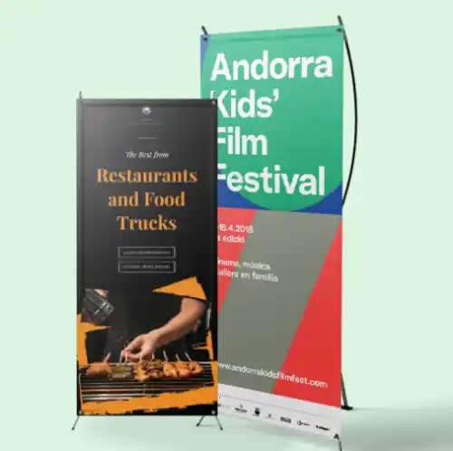Dos roll-ups promocionales de festival y comida